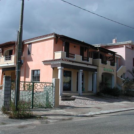 Domo 'E Chelu Apartment Orosei Luaran gambar
